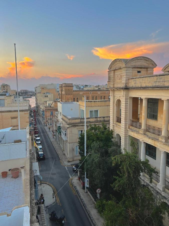 Room With Private Bathroom Sliema Ngoại thất bức ảnh
